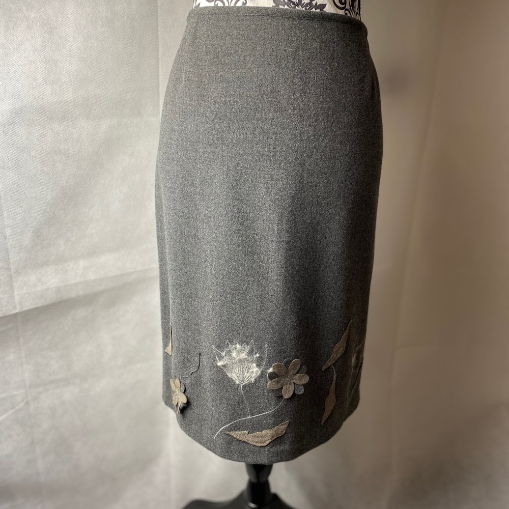 LAUNDRY 3D wool pencil skirt.